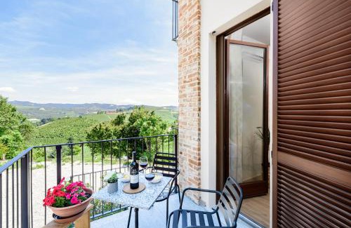 Serralunga d'Alba Apartment | Angolo sui vigneti