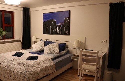 Grindavik House | Anitas Guesthouse