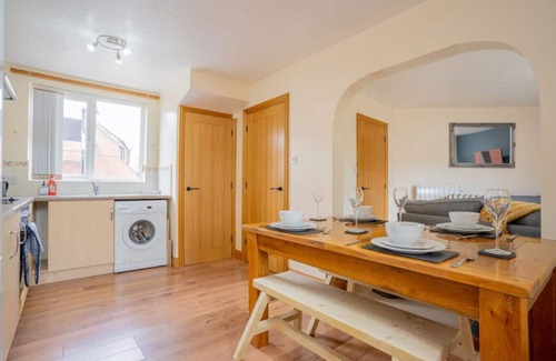 Rocester House | Ann's Home Near Alton Towers