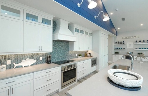 Anna Maria House | Anna Maria Beach House- 5 bedrooms close to beach