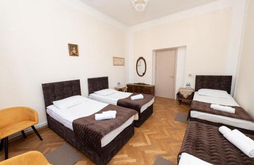 Gori House | Anna's Guest House