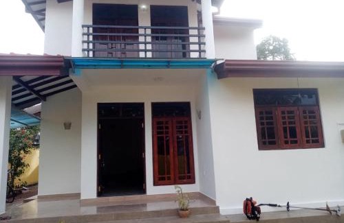 Welisara House | Annaletchumi gold house