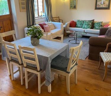 Greywell House | Annex at Southfields in idyllic Hampshire village