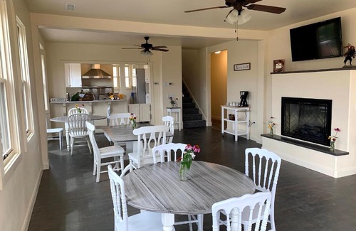 Boulder Bed & Breakfast | Annie's Place Bed & Breakfast