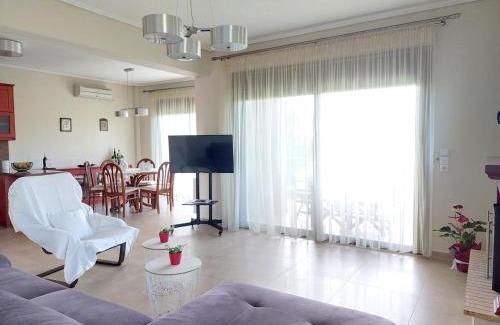 Chalcis Villa | Anthelia