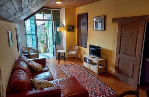 Piazza Apartment | ANTICA CASA AL LAGO