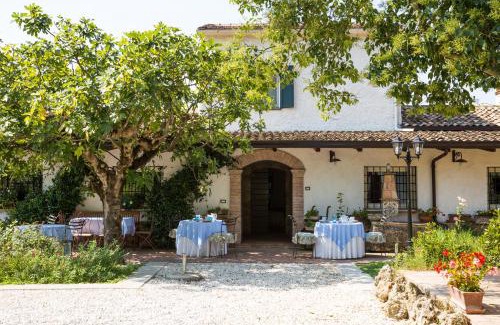 Aquino Bed & Breakfast | Antico Casale Spezia Pelagalli