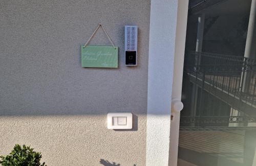 Busto Arsizio Apartment | ANTICO GIARDINO - Lory