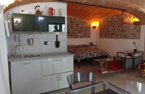 Ispra Apartment | Antico Glicine