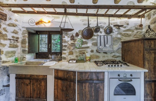 Sorisole House | Antico Mulino Baderem del 1600 Immerso nei Boschi con Accesso Alla Cascata