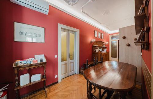Conegliano Apartment | Antico Villino