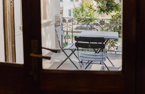 Conegliano Apartment | Antico Villino