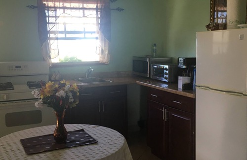 Runaway Bay Hotel | Antigua Seaview