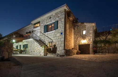 Imotski Villa | Antini dvori