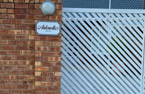 Edenvale House | Antonella's