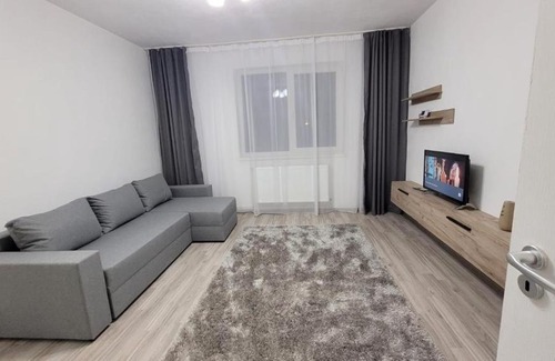Petrosani Apartment | Anulat 2