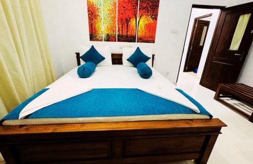 Anuradhapura House | Anuradhapura Peacock Garden Holiday Bungalow