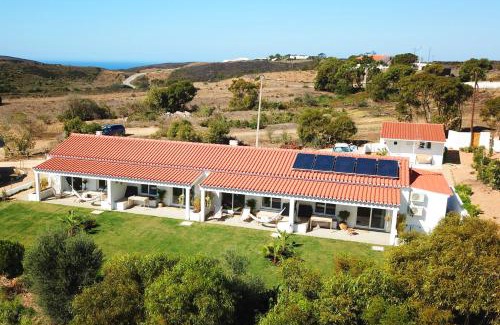 Aljezur House | Ao Sabor do Vento (+12)