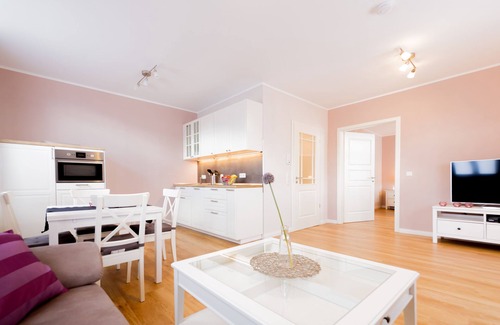 Uerzig Apartment | Ap 2 - Treppchen-Rental-Deluxe-Private Bathroom-River view