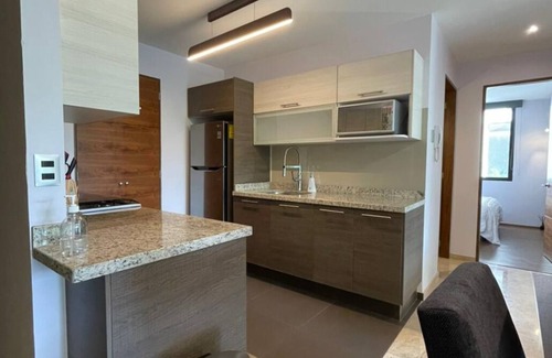 Benito Juarez Apartment | Ap w/Balcony, 5 min to Parque Delta, 2BDR/5 PRS, Family-sized