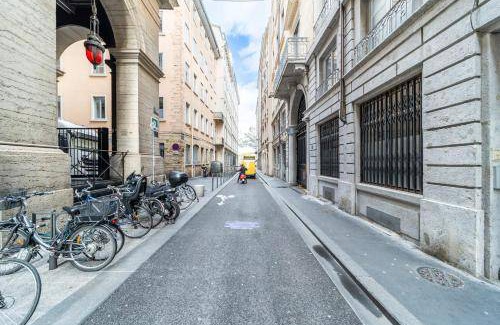 Grande Cote - Annonciade Apartment | Apartment ∙ 2 bedrooms ∙ 6 guests
