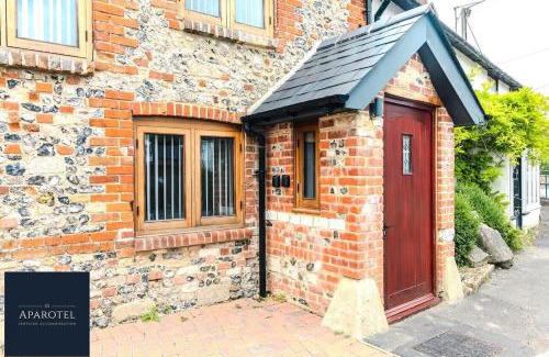 Amesbury Apartment | Aparotel Serviced Apartments - Stonehenge, Amesbury Town Centre