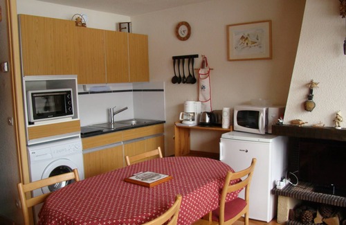 Les Carroz-d'Araches Apartment | APART. 4 Pers. with GARAGE-200M Village Exposition Plein SUD