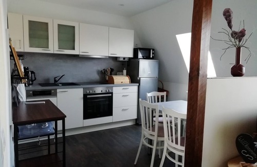 Dolgen Apartment | Apartment 'Am Froschteich' with Private Terrace, Shared Garden and Wi-Fi