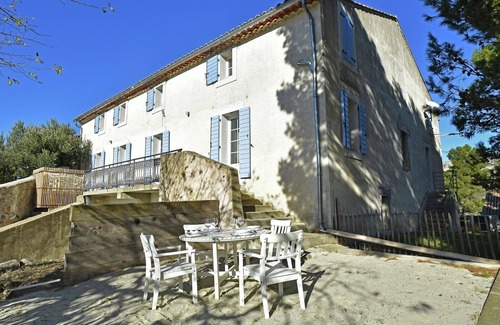 Villeseque-des-Corbieres Apartment | Apartment in Villesèque with Heated Pool