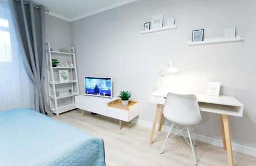 Zarichnyi District Apartment | Apart-Hotel "LAVINA"