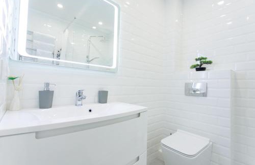 Zarichnyi District Apartment | Apart-Hotel "LAVINA"
