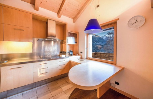 Castello-Molina di Fiemme Apartment | Apartment "La Pratolina Attico" with Mountain View & Balcony