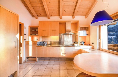 Castello-Molina di Fiemme Apartment | Apartment "La Pratolina Attico" with Mountain View & Balcony