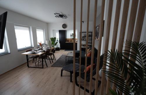 Hamm-Heessen Apartment | Apart79-Indust Design I Garden with Terrace I Smart TV I Free Parking I Free WiFi