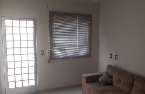 Senhora das Gracas Apartment | Apartamento Completo 02 Quartos com Área Externa Terrea
