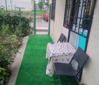 Doua Mai Apartment | Apartament 2 camere Mangalia, parter-gradinita, 5 min de Portul Turistic