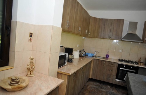 Lisa Apartment | Apartament 2 camere Roberta Breaza TransylvanianPetfriendly