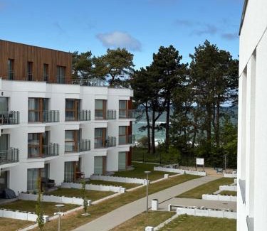 Gaski Apartment | APARTAMENT BALTICHOFF FUN with Sea View, Basen, Spa, Gym, Sauna, Hala sportowa z kortem tenisowym
