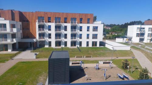 Gaski Apartment | APARTAMENT BALTICHOFF FUN with Sea View, Basen, Spa, Gym, Sauna, Hala sportowa z kortem tenisowym