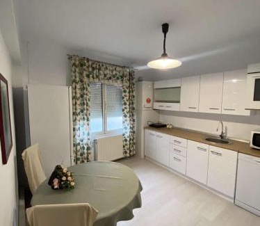 Sighisoara Apartment | Apartament cochet cu 3 camere