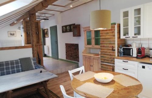 Mokronos Gorny Apartment | Apartament Jesionek agroturystyka