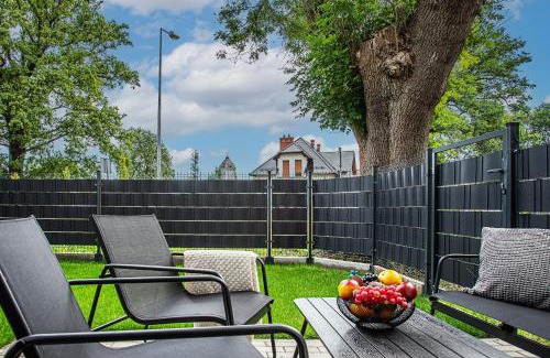 Boleslawiec Apartment | Apartament Labradoryt, klimatyzacja, parking priv