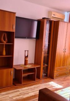 Neptun Apartment | Apartament Mara