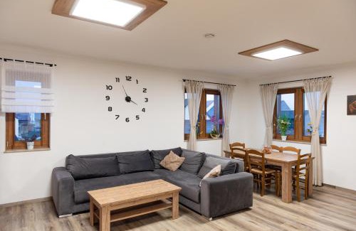 Izbicko Apartment | Apartament Nad Stajnią