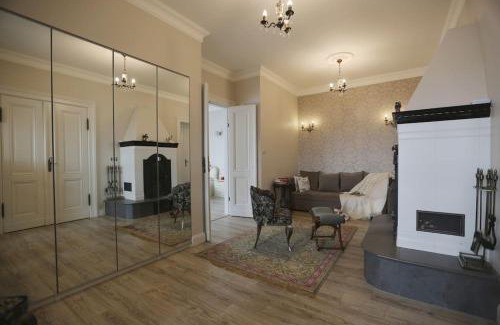 Swiebodzin Apartment | Apartament pałacowy