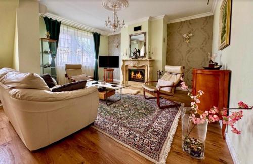 Szczawno-Zdroj Apartment | Apartament Pers - przytulny, klimatyzowany, z kominkiem i bezpłatnym parkingiem