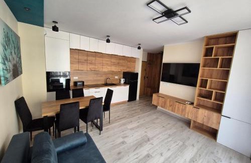 Wloclawek Apartment | Apartament szmaragdowy- klimatyzacja, parking, Internet i ekspres do kawy