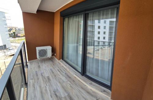 Wloclawek Apartment | Apartament szmaragdowy- klimatyzacja, parking, Internet i ekspres do kawy