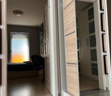 Srodmiescie Apartment | Apartament u Buni