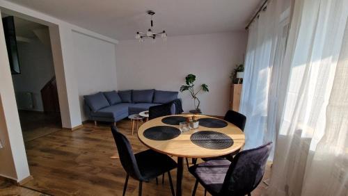 Ciechocinek Apartment | Apartament z ogródkiem